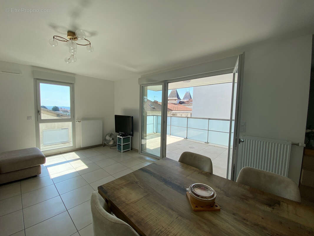 Appartement à CALUIRE-ET-CUIRE