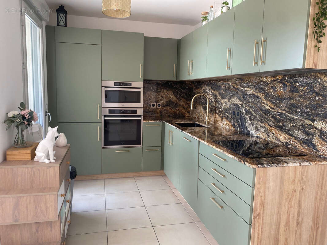 Appartement à CALUIRE-ET-CUIRE