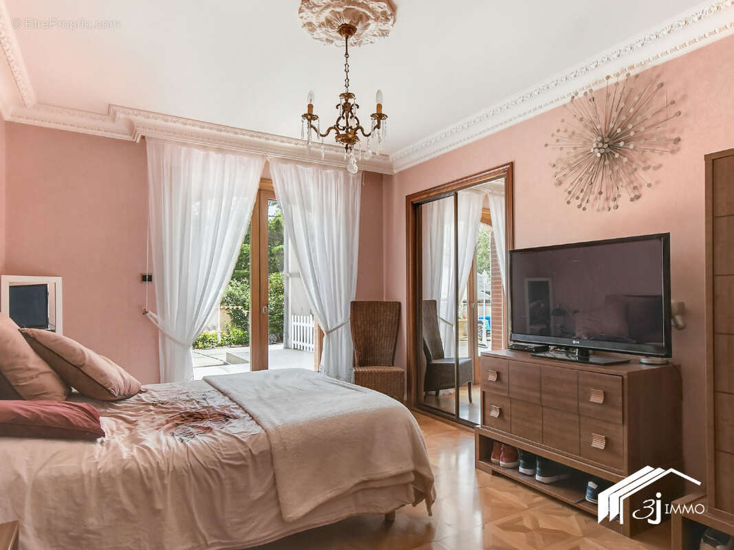 Maison à CORNEBARRIEU