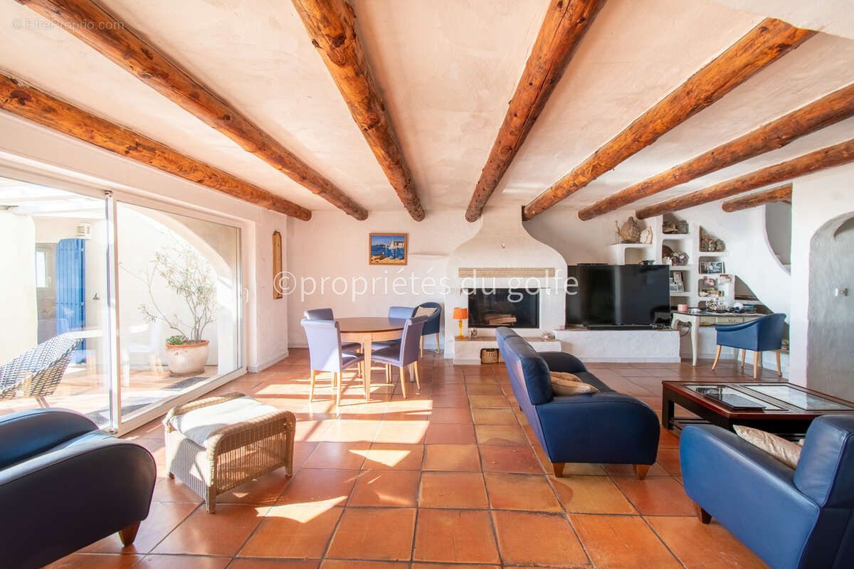 Maison à FRONTIGNAN