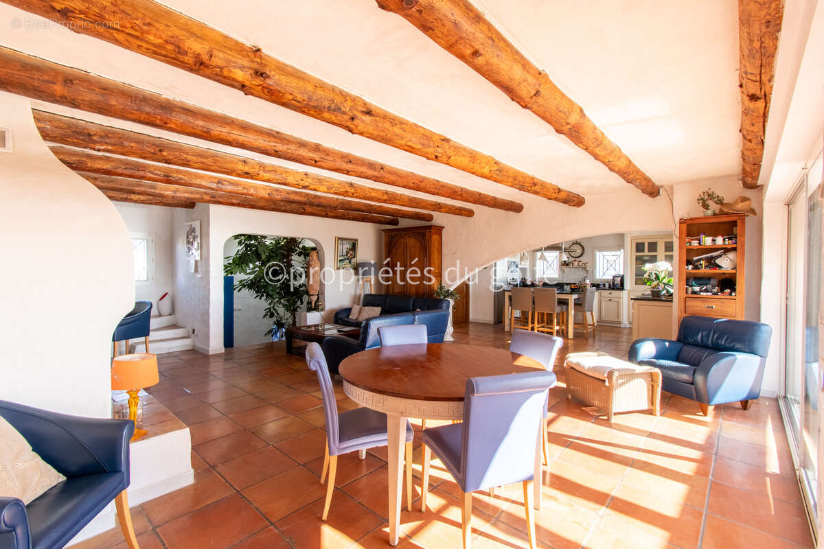 Maison à FRONTIGNAN