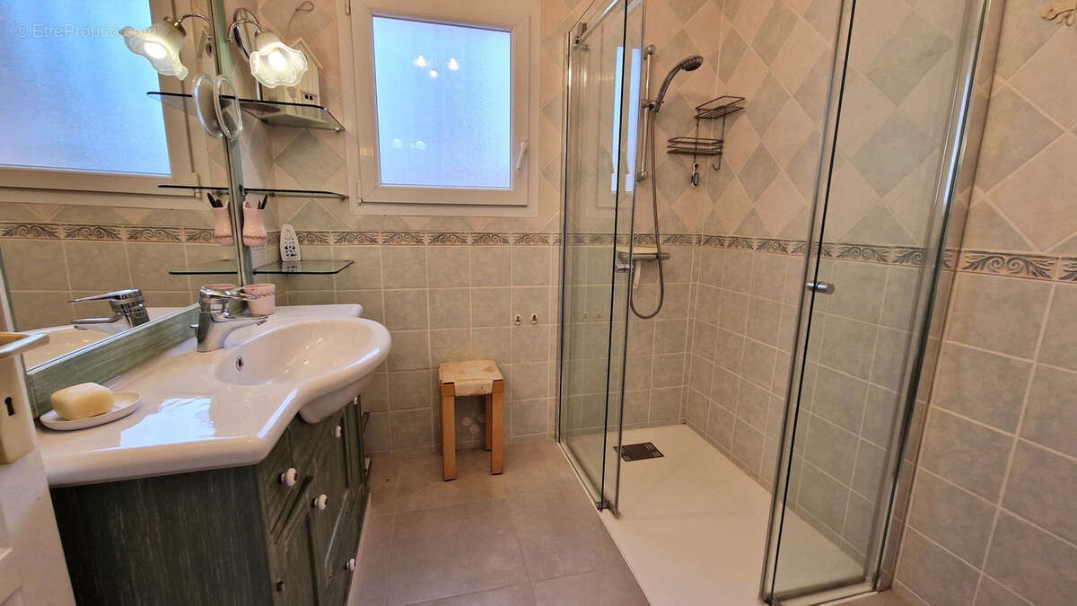 Maison à FORCALQUEIRET