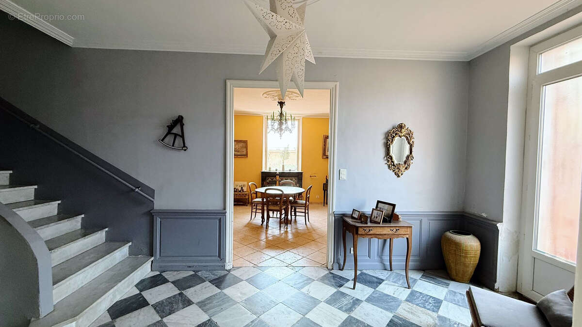 Maison à LA VALETTE-DU-VAR