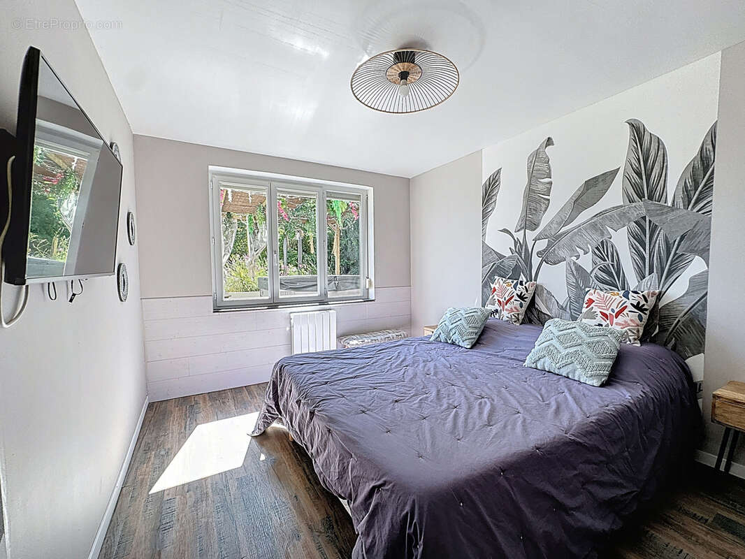 Maison à CAUROY-LES-HERMONVILLE