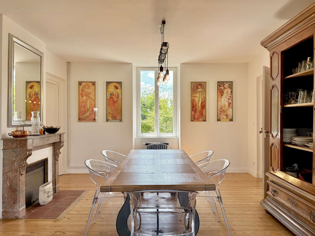 Maison à SAUVETERRE-DE-GUYENNE