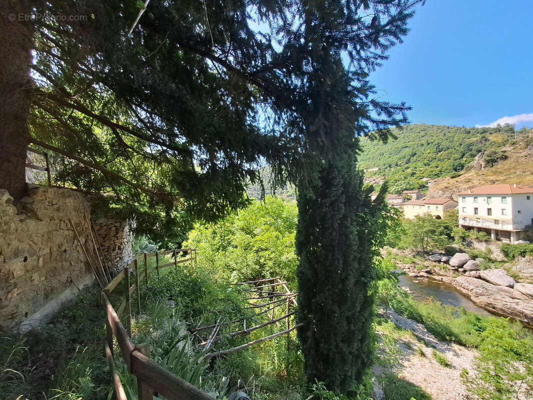 Maison à SAINTE-MARGUERITE-LAFIGERE