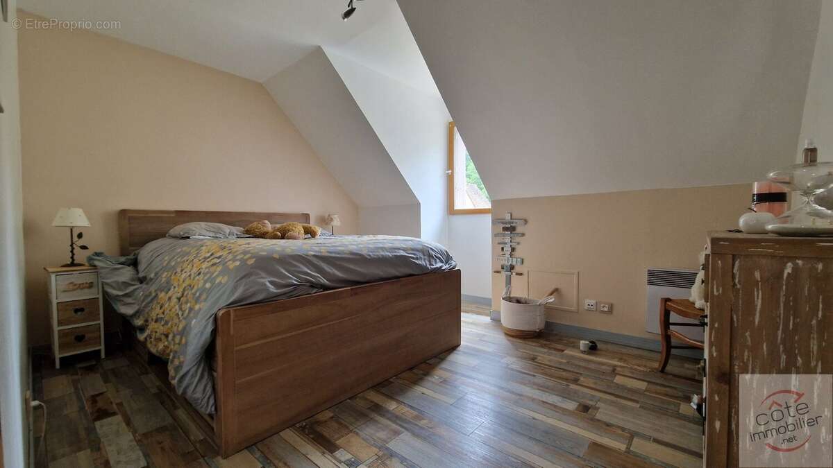 Maison à ROCHEFORT-EN-YVELINES