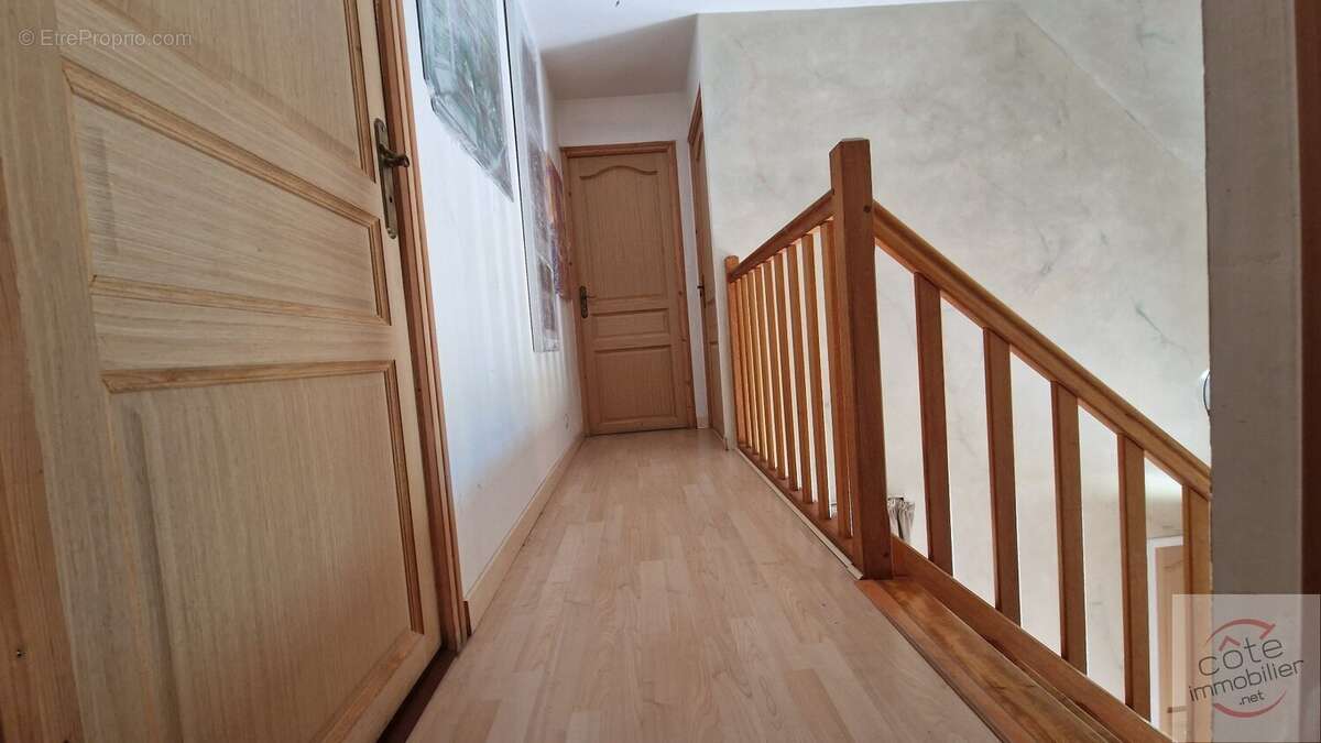 Maison à ROCHEFORT-EN-YVELINES