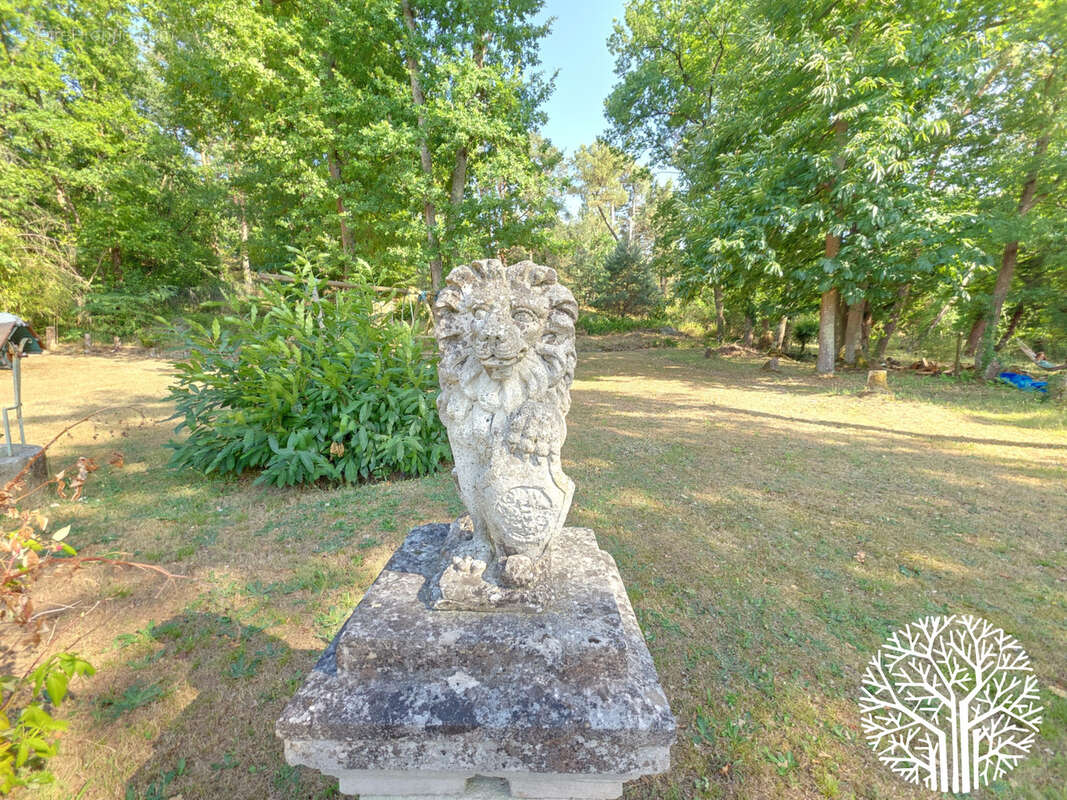 Maison à NOISY-SUR-ECOLE