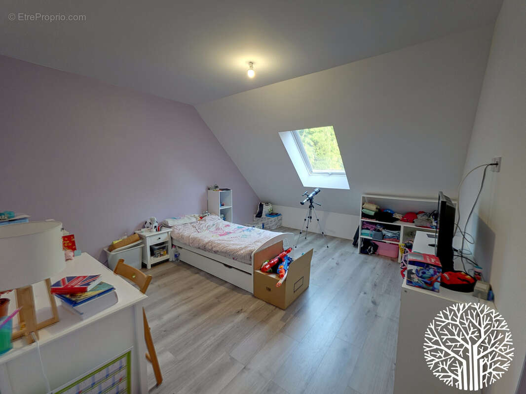 Maison à NOISY-SUR-ECOLE