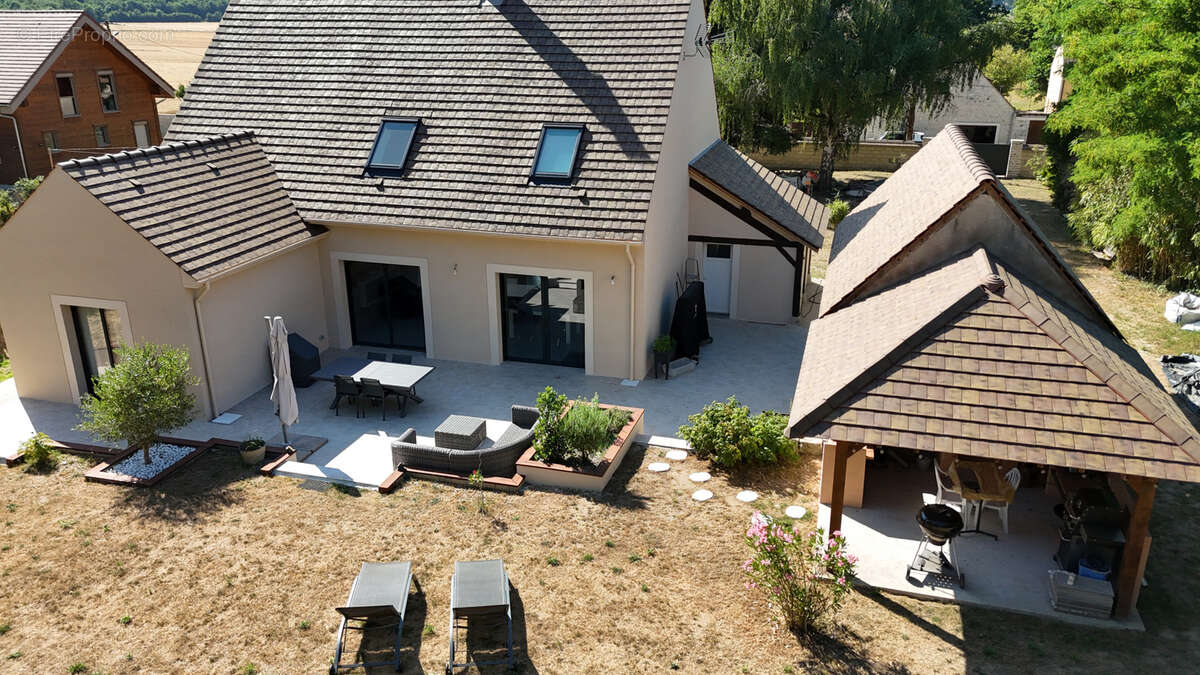 Maison à NOISY-SUR-ECOLE