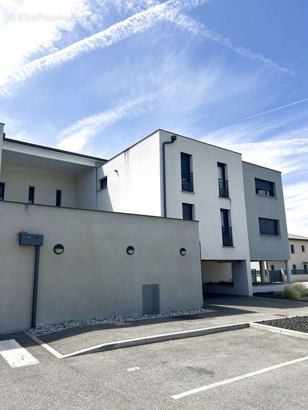 Appartement à TOURNON-SUR-RHONE