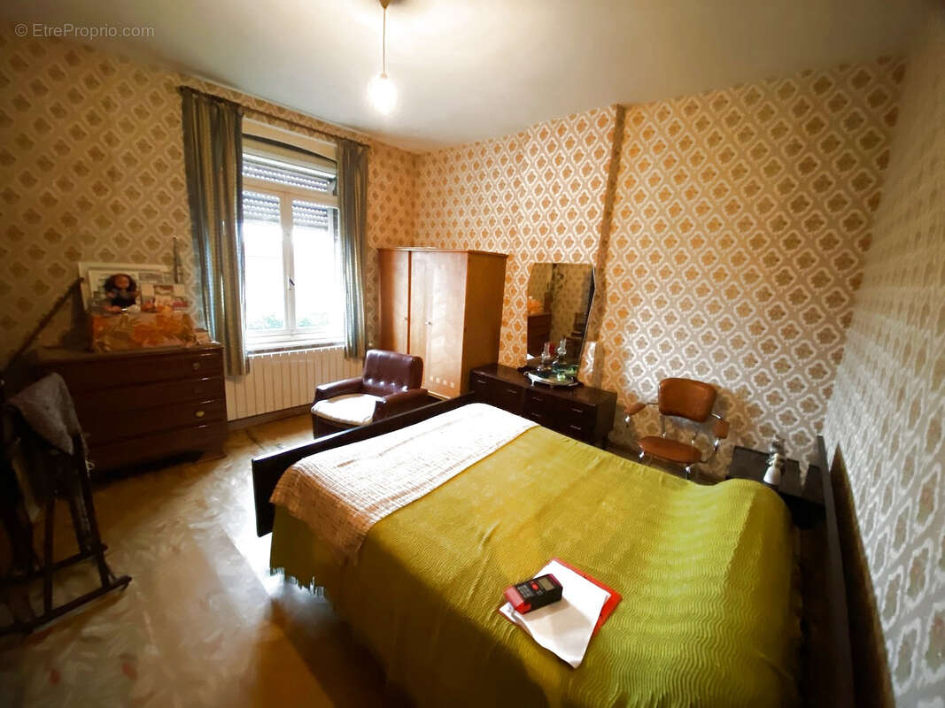 Maison à RECQUIGNIES