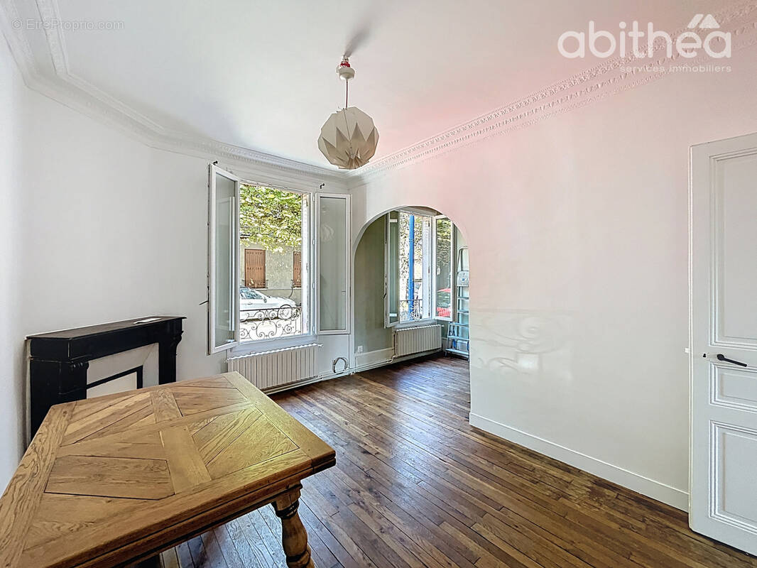 Appartement à CHOISY-LE-ROI