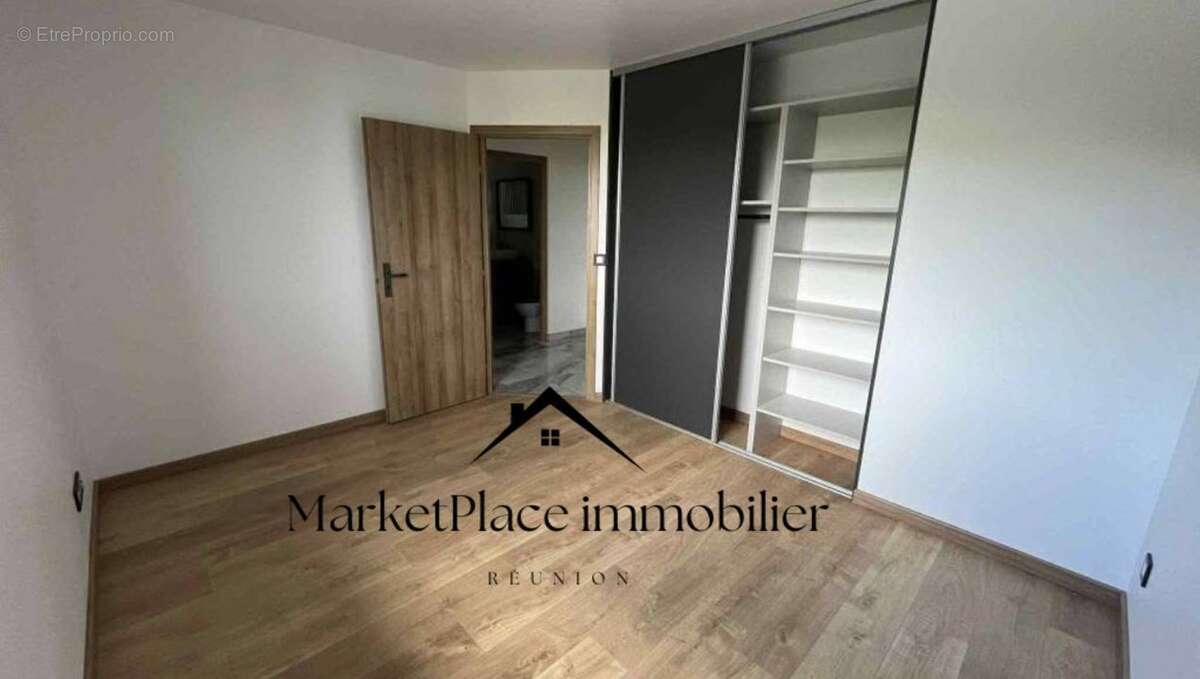 Maison à L&#039;ETANG-SALE