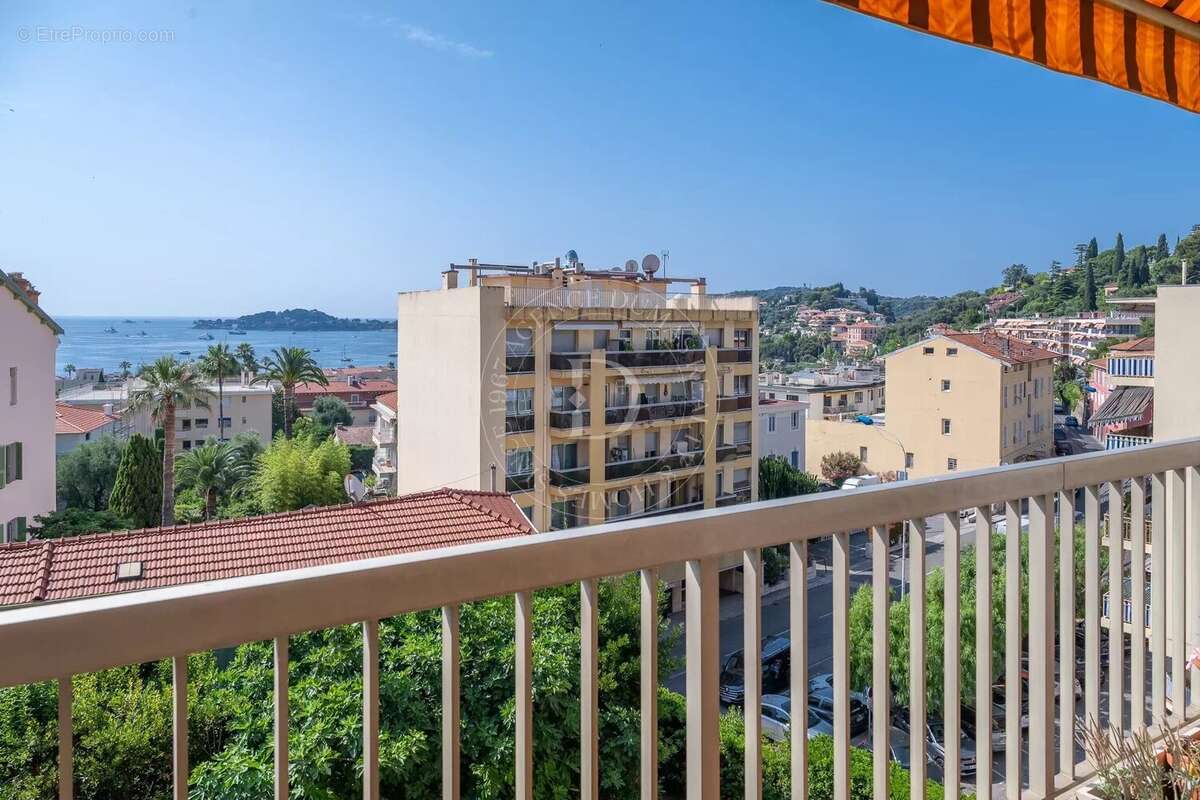 Appartement à BEAULIEU-SUR-MER