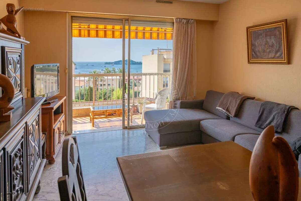 Appartement à BEAULIEU-SUR-MER