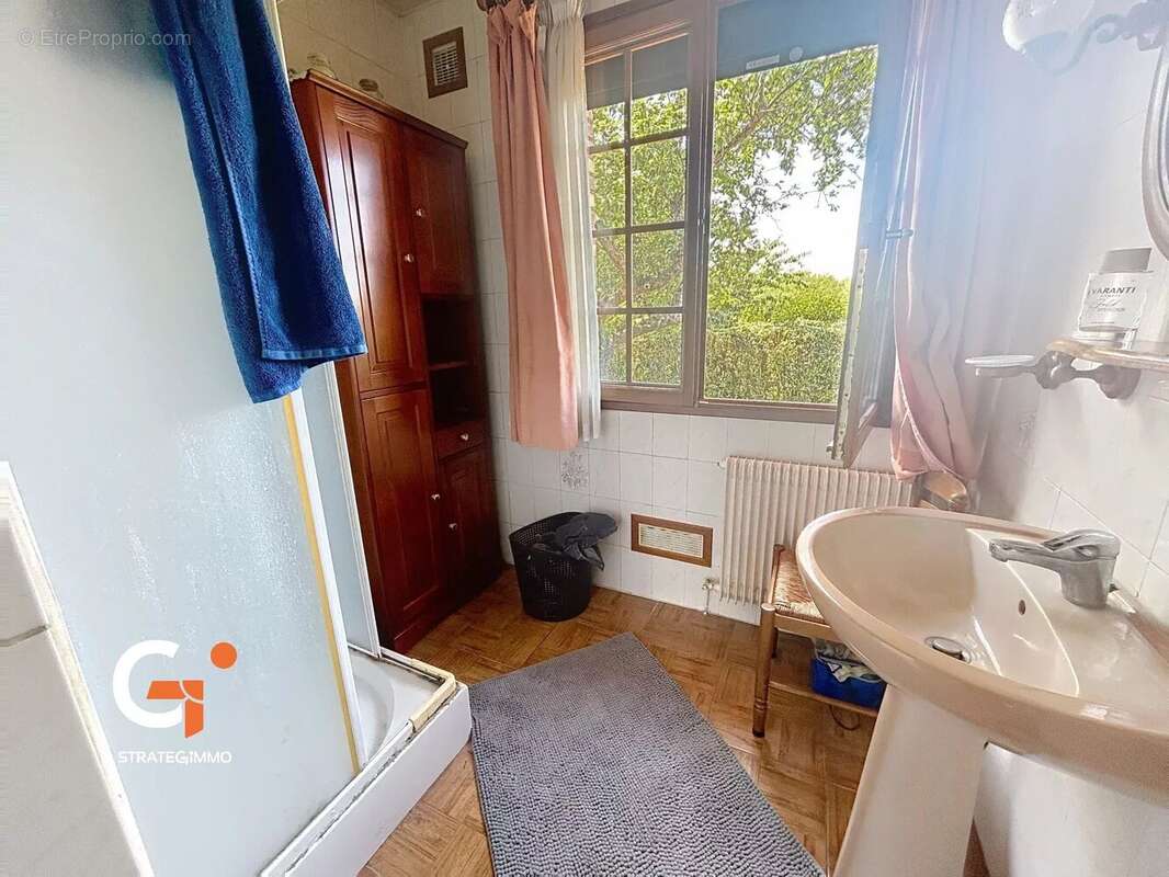 Maison à ANNEVILLE-AMBOURVILLE