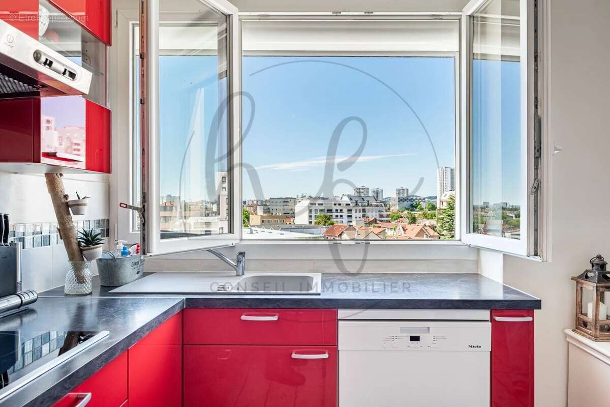 Appartement à BOIS-COLOMBES