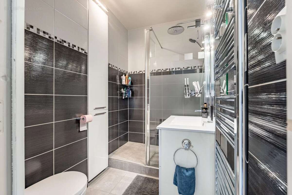 Appartement à ASNIERES-SUR-SEINE