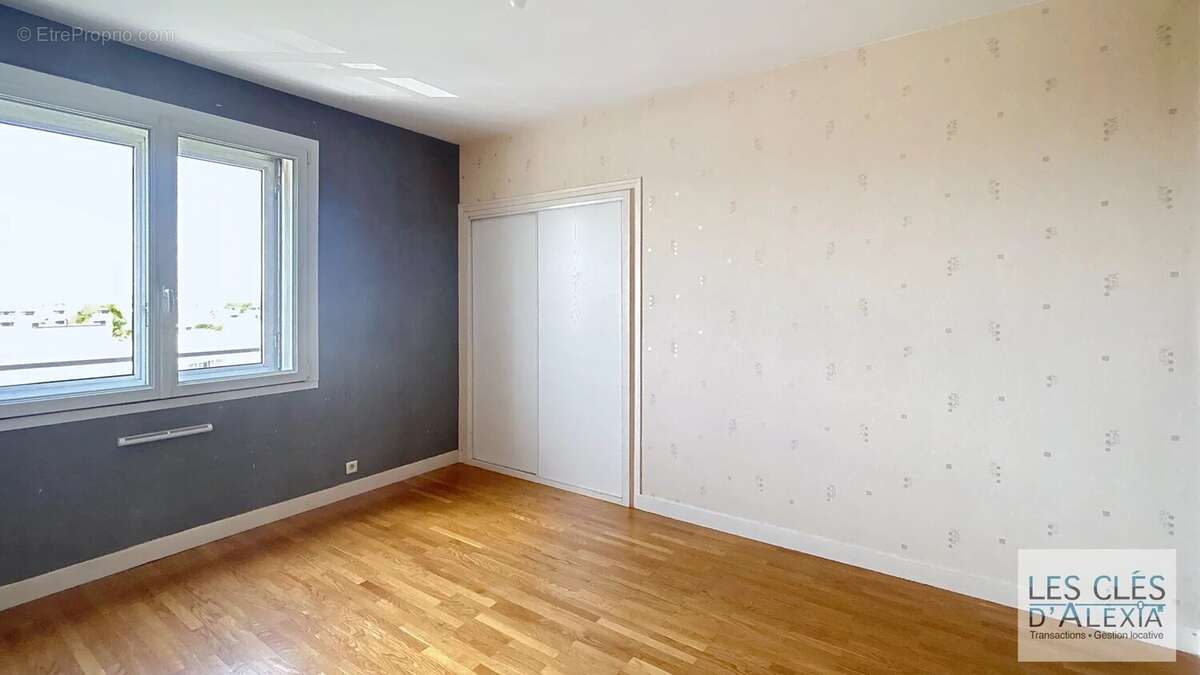 Appartement à LYON-8E