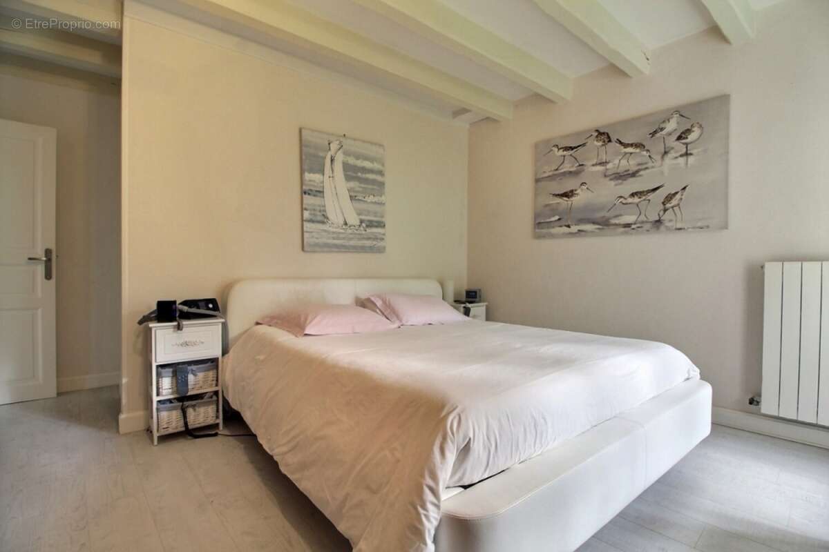 CHAMBRE.jpg - Maison à SAINT-MAIXENT-L&#039;ECOLE