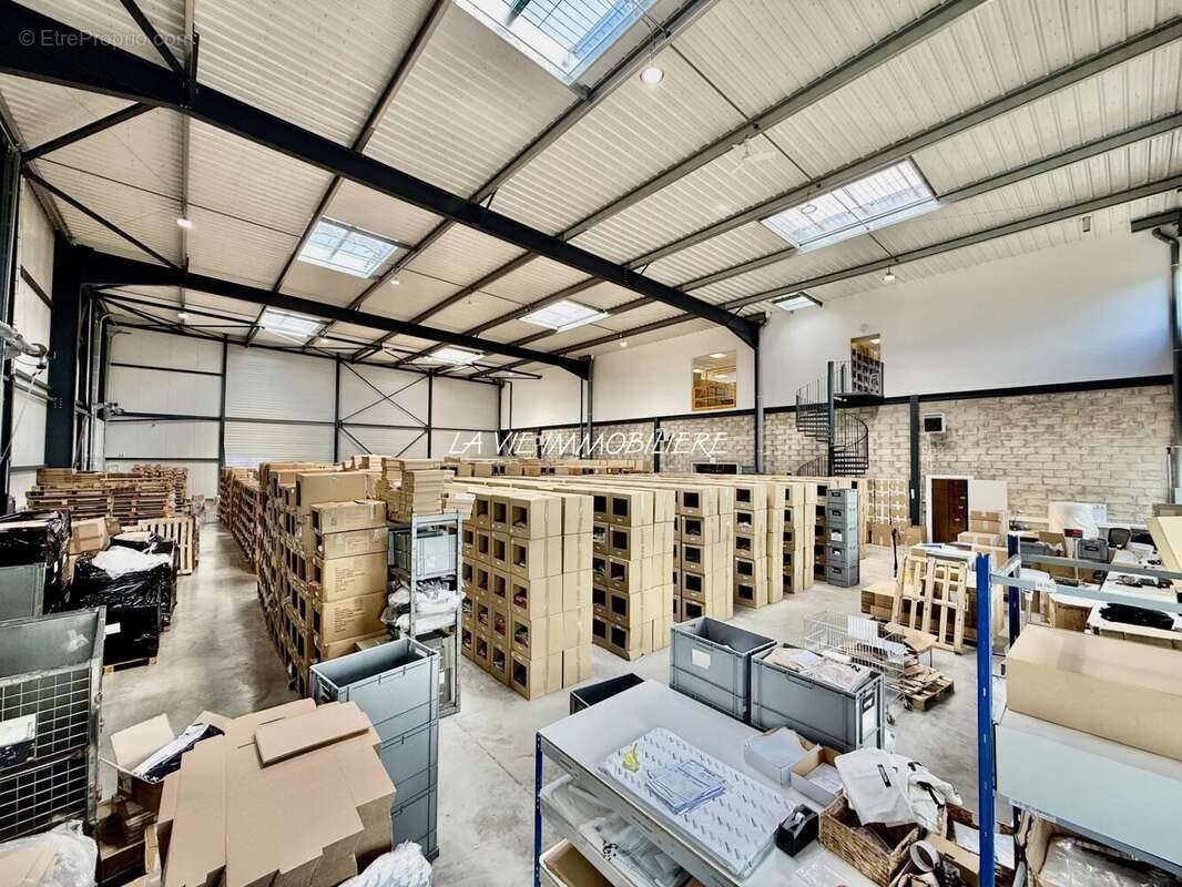 Commerce à BAILLY-ROMAINVILLIERS