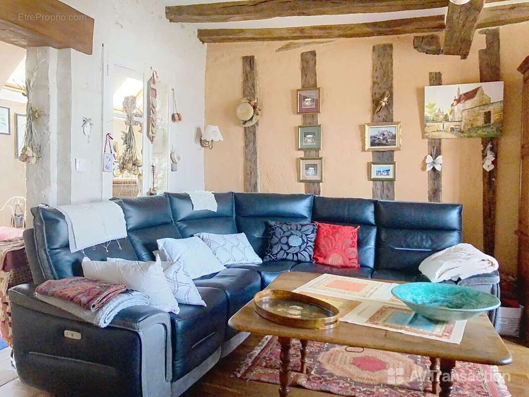 Maison à CHATILLON-SUR-INDRE