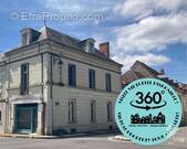 Appartement à YZEURES-SUR-CREUSE