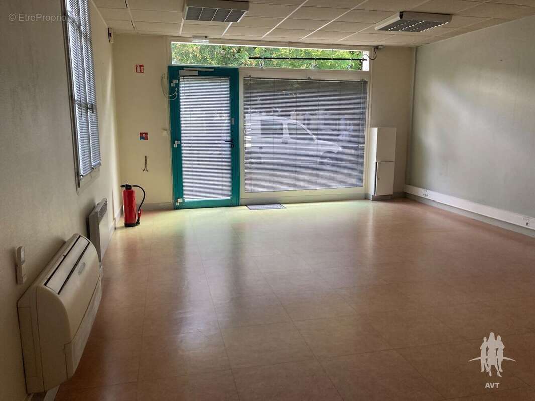 Appartement à YZEURES-SUR-CREUSE