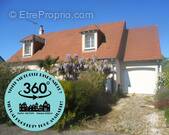 Maison à YZEURES-SUR-CREUSE