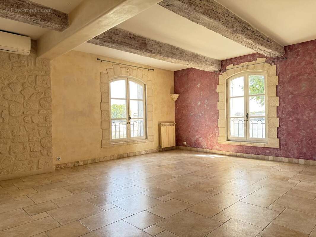 Appartement à ARLES