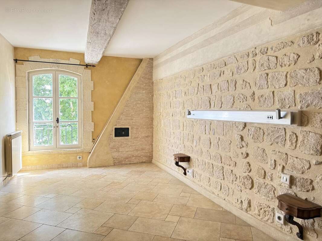 Appartement à ARLES