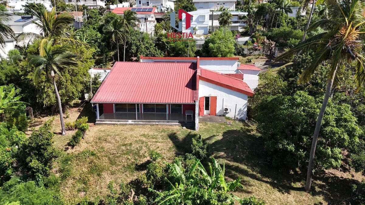 Maison à SAINT-DENIS