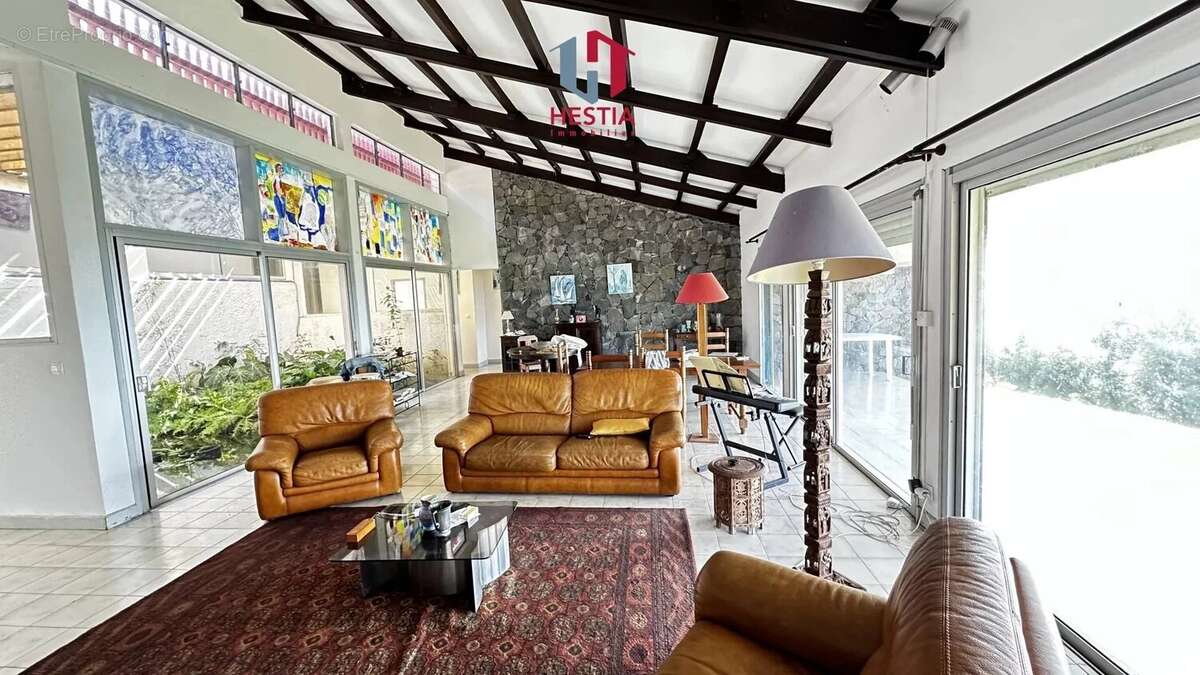 Maison à SAINT-DENIS