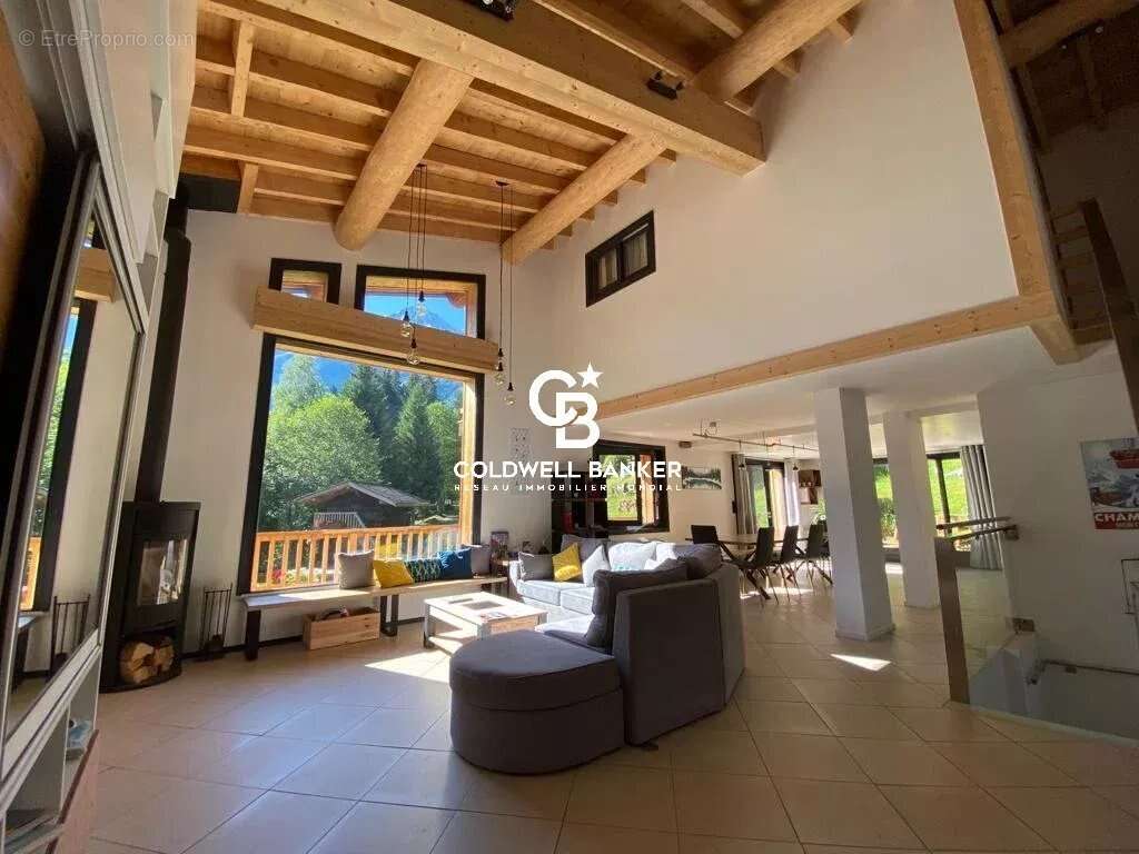 Maison à LES HOUCHES