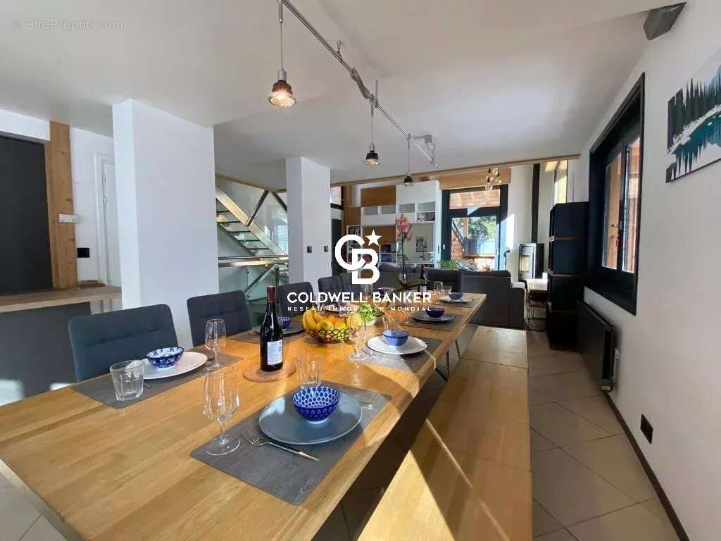 Maison à LES HOUCHES