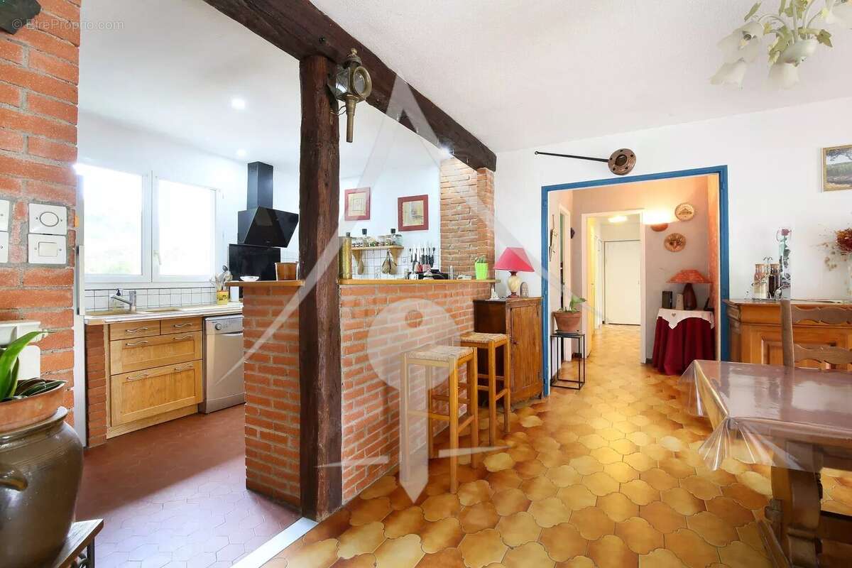 Maison à POMPERTUZAT