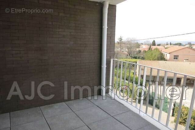 Appartement à SAINT-JEAN-DE-VEDAS