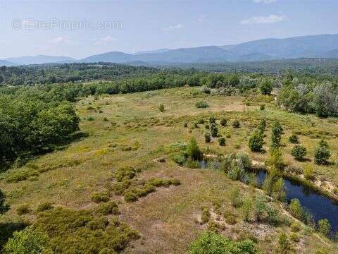 Terrain à FAYENCE