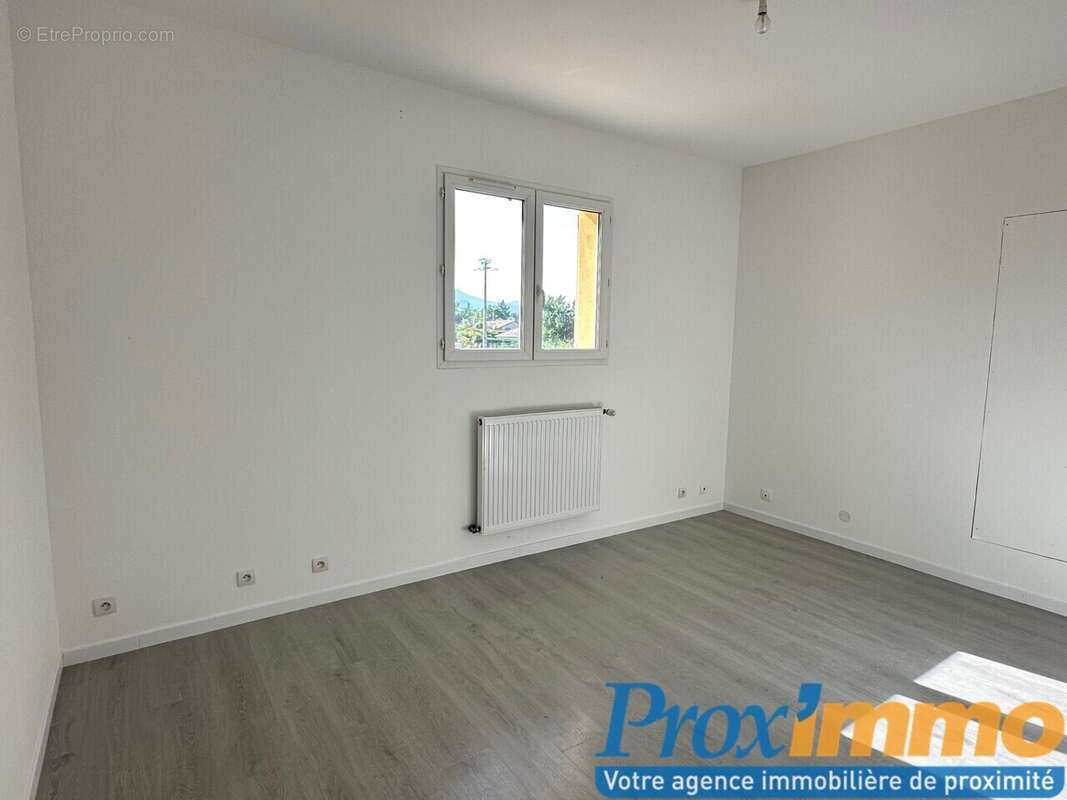 Maison à LA MURETTE