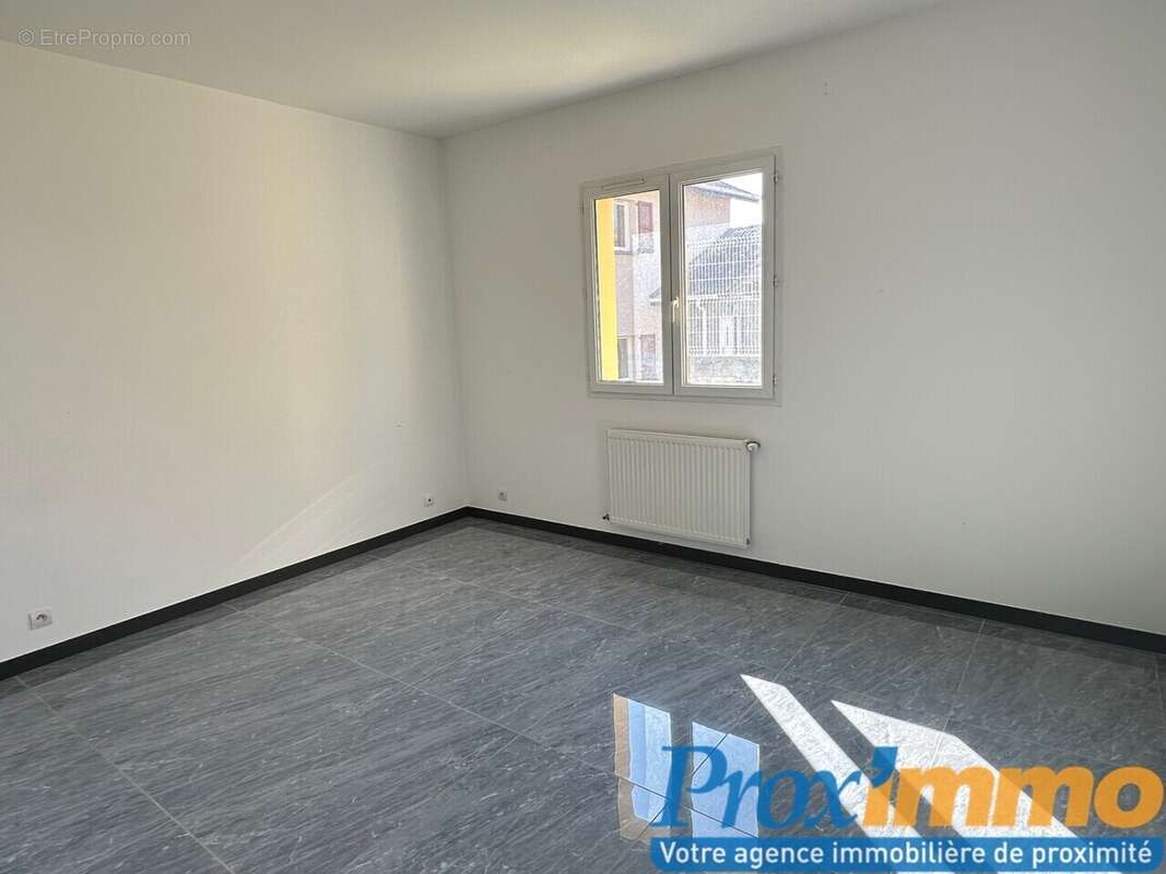 Maison à LA MURETTE