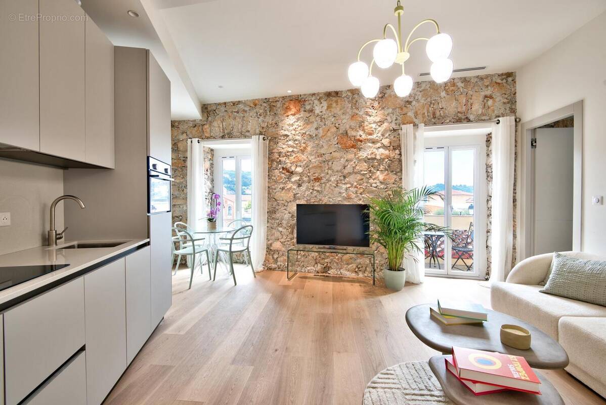 Appartement à VILLEFRANCHE-SUR-MER