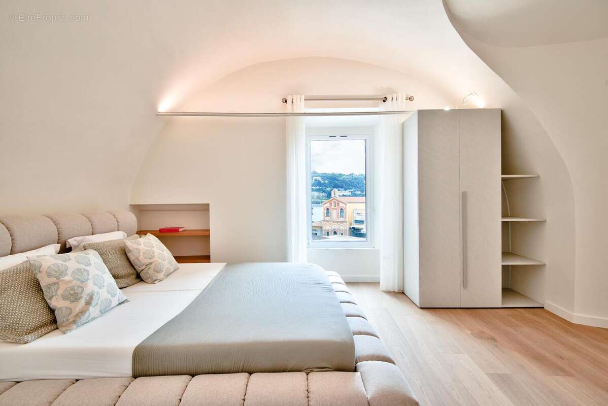 Appartement à VILLEFRANCHE-SUR-MER