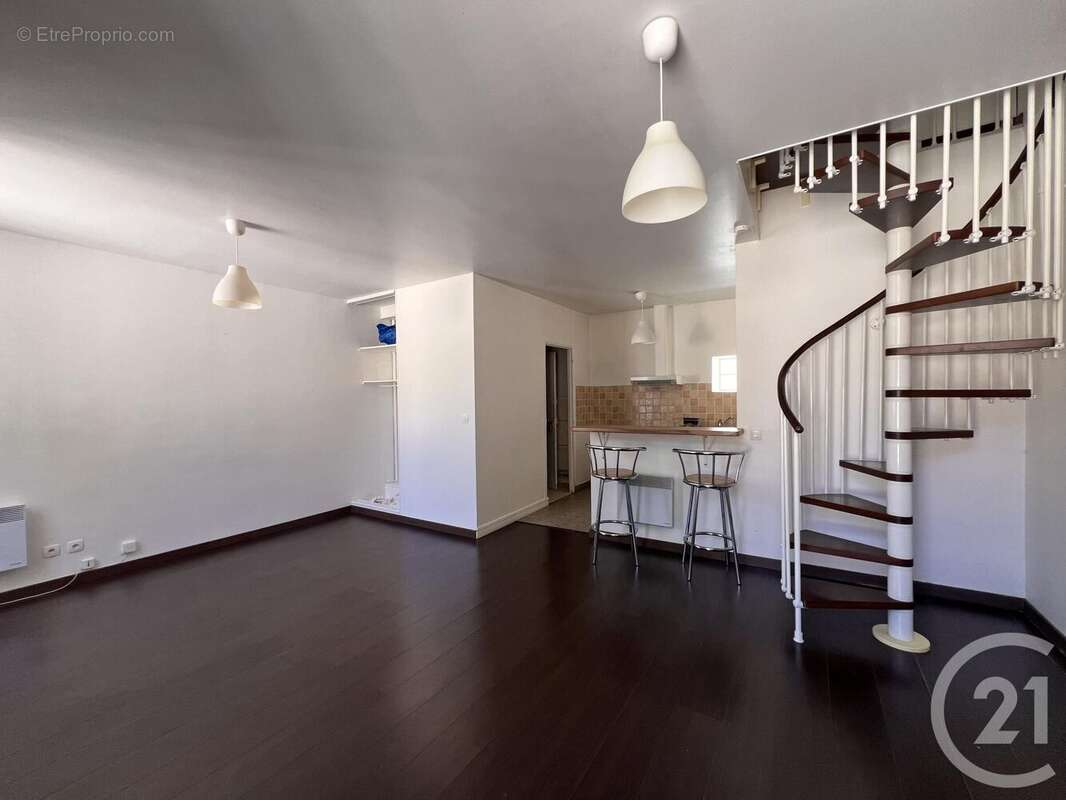 Appartement à FONTAINEBLEAU