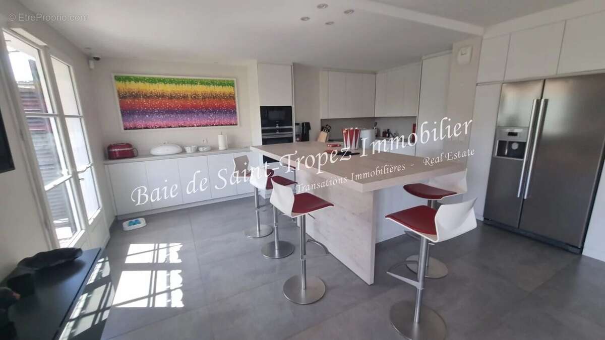 Appartement à SAINT-TROPEZ