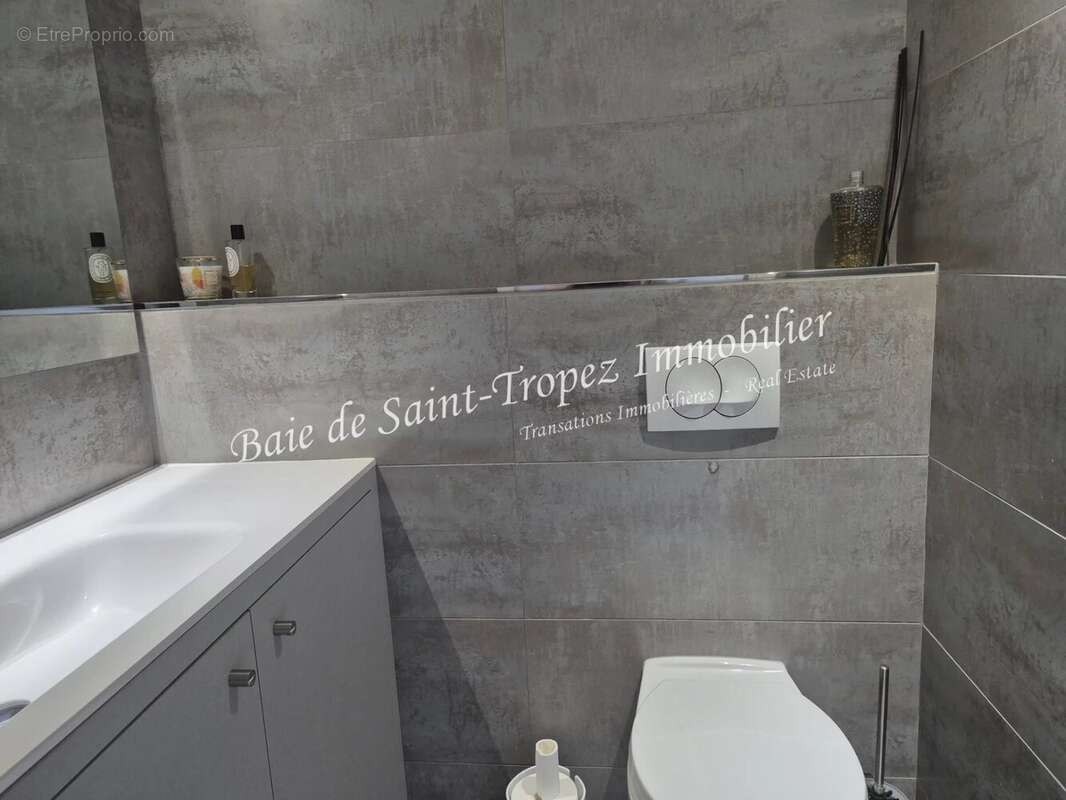 Appartement à SAINT-TROPEZ