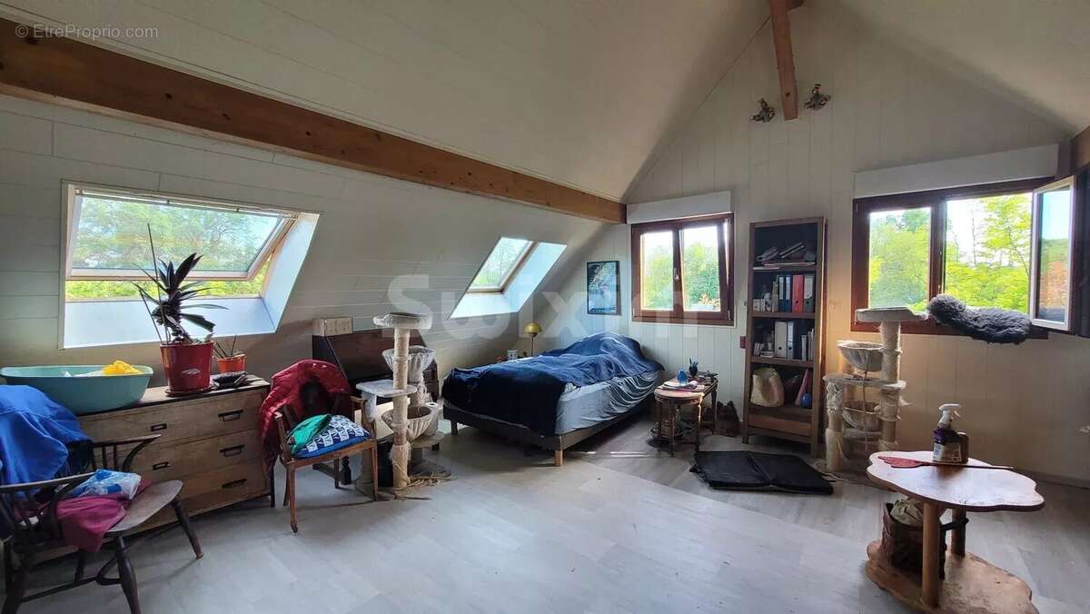 Maison à LONS-LE-SAUNIER