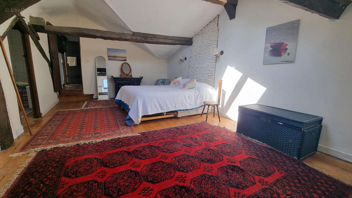 20250701_102057 - Maison à TEYJAT