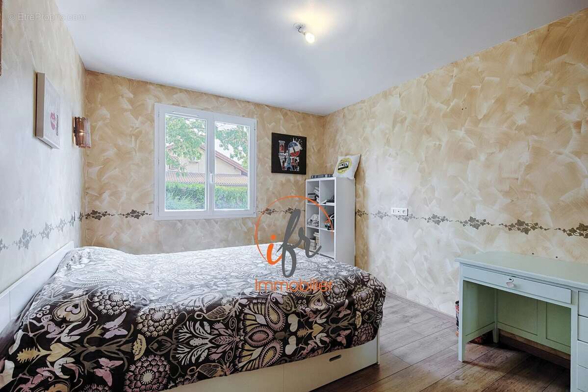 Maison à SAINT-ANDRE-LE-GAZ